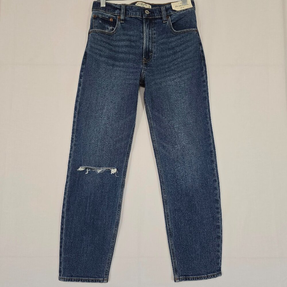 Abercrombie & Fitch High Rise The Mom Jeans  Women 27 Mid Wash NWT